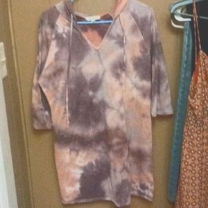 Tye dyed 3 1/4 sleeve tunic